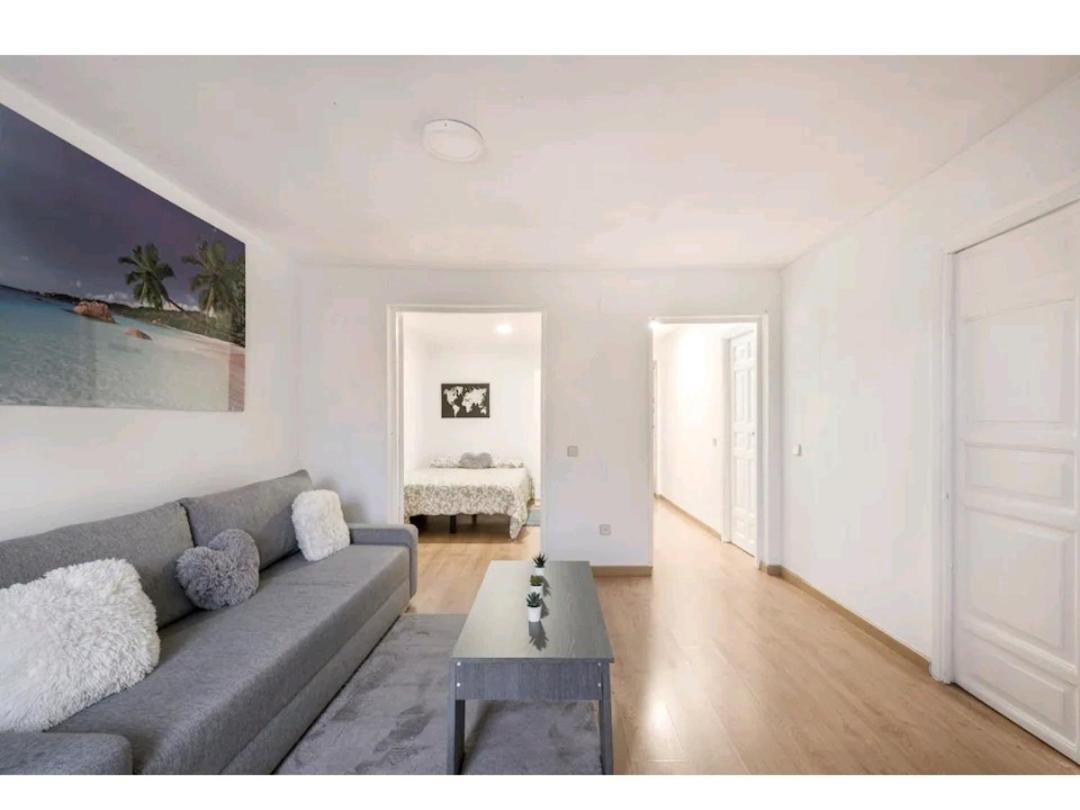 Apartamento En El Centro De Madrid Luaran gambar