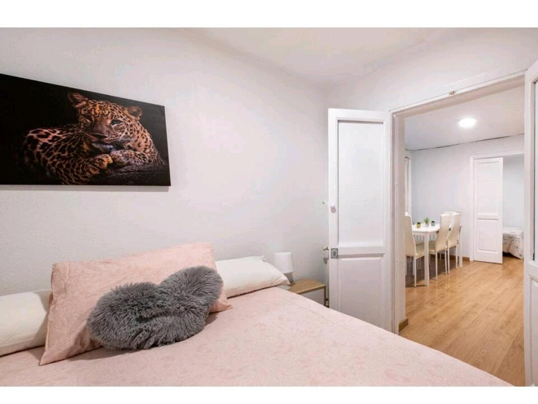 Apartamento En El Centro De Madrid Luaran gambar